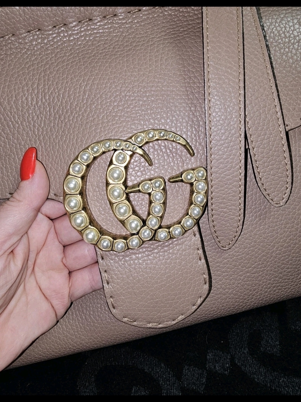 Gucci Pearl Double G Top Handle Bag in Taupe - Picture 5 of 16